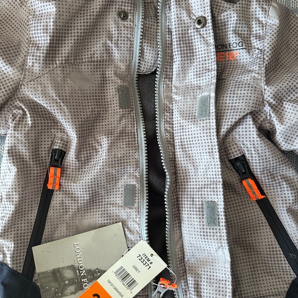 LONDON FOG BOYS FLEECE LINED LIGHT TO MIDWEIGHT HOODED JACKET! Size 2T - Picture 7 of 11